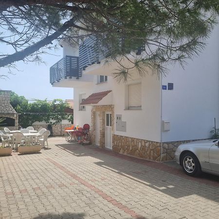 Apartments Nada Vir Extérieur photo